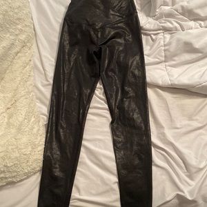 Arie metallic crossover leggings
